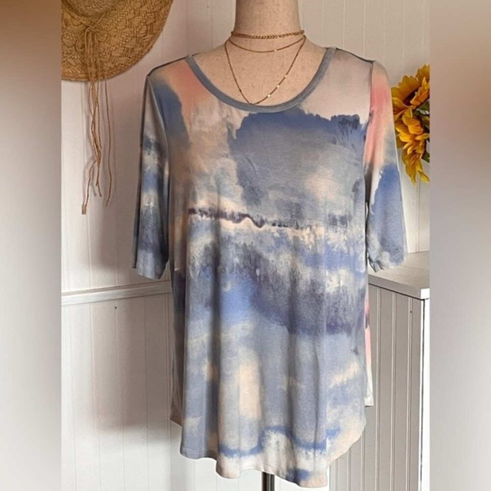 BOGO Blue Tie-Dye Slim Fit T-Shirt Size Large